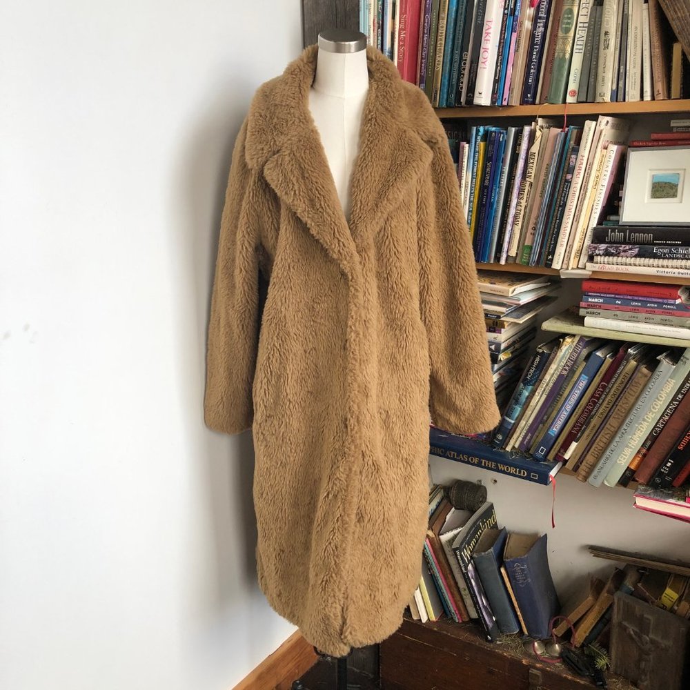 Zara Faux Fur Teddy Coat - Picture 6 of 6